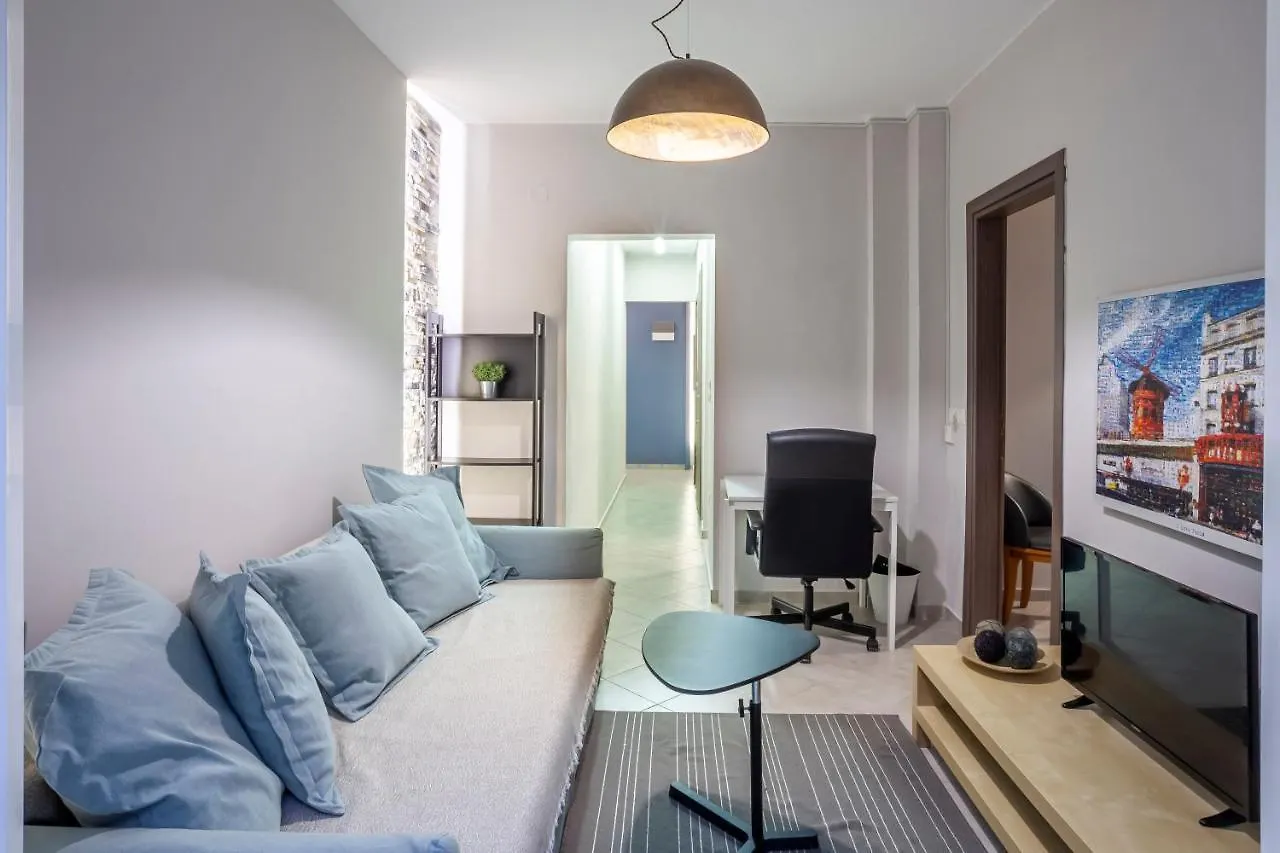 Be Queen-Your Urban Stay Selanik