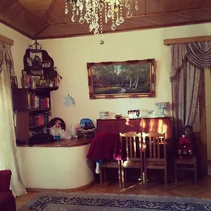 Maris House Konukevi Batum